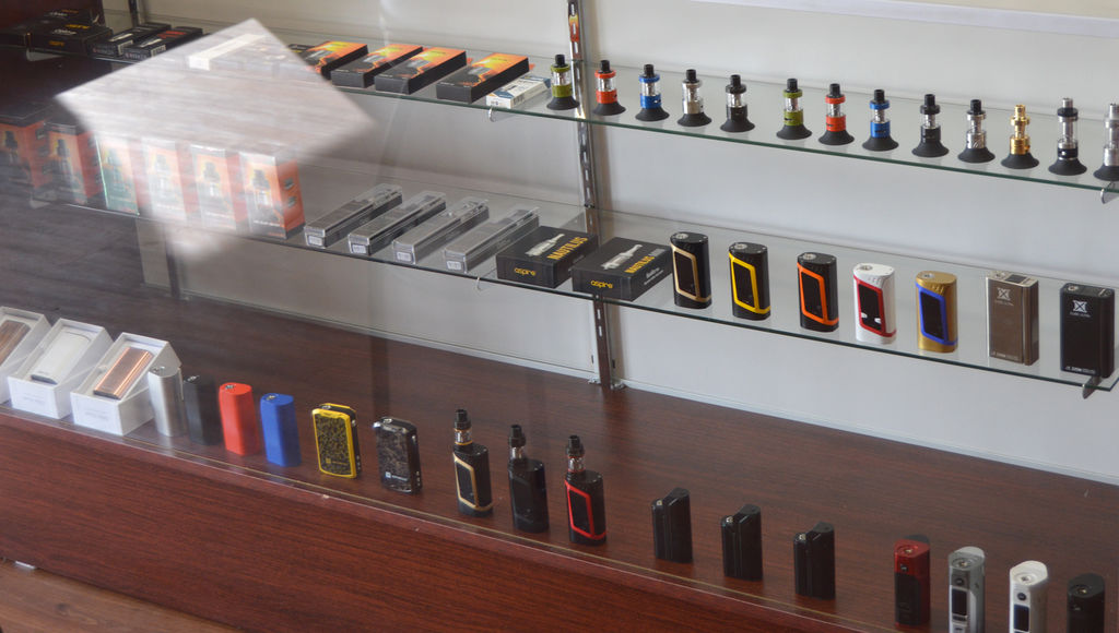 elfbar nachfüll pod läuft aus The Best Little Smoke and Vape Shop In Arlington and Dallas, TX! main image 1
