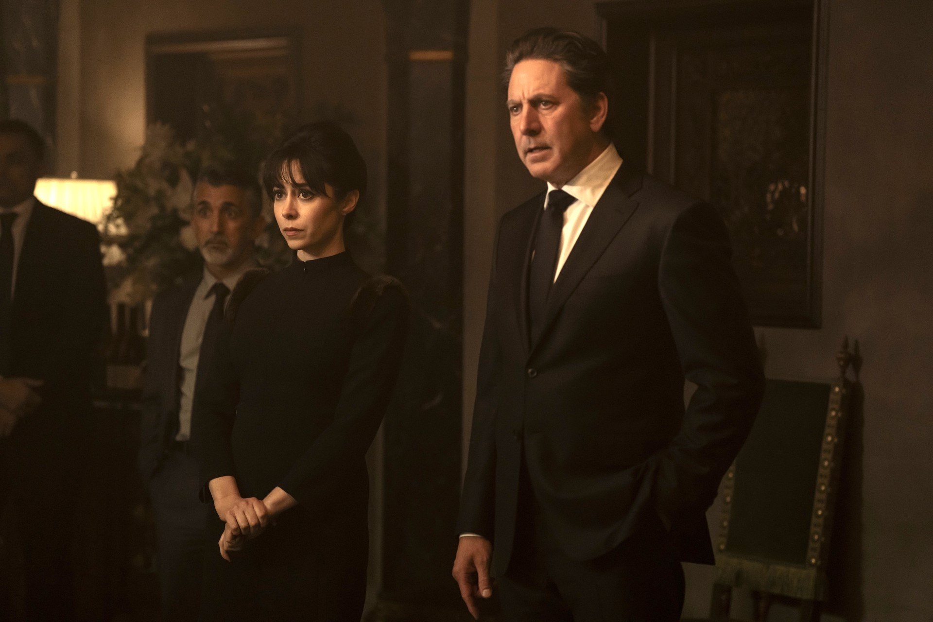 Cristin Milioti and Scott Cohen as Sofia and Luca Falcone in 'The Penguin'