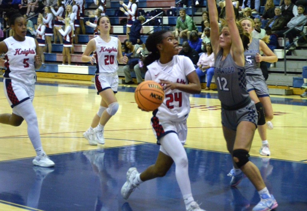 Deerfield-Windsor, Brookwood split region games in Albany