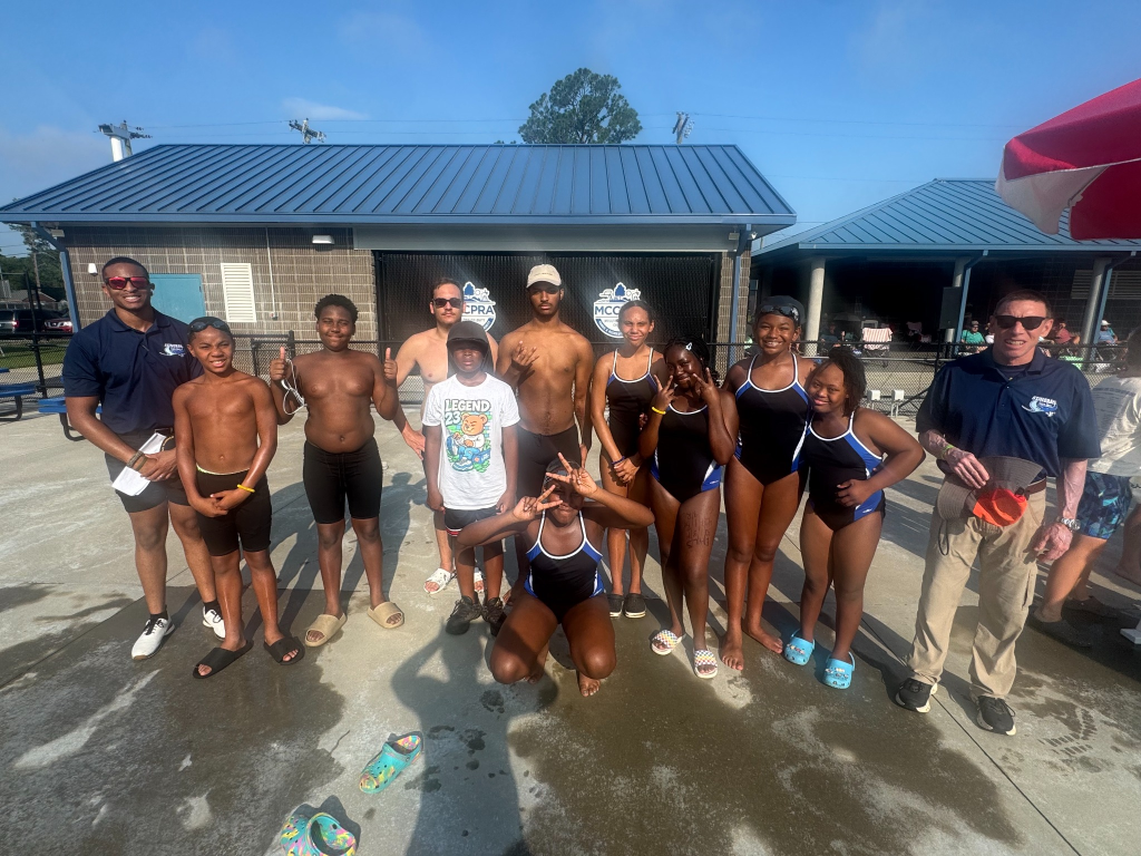 Albany-Area YMCA Stingrays head to state competition