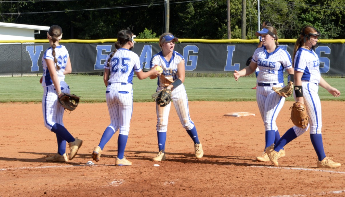 Terrell Academy Lady Eagles battle nationally ranked Calvary