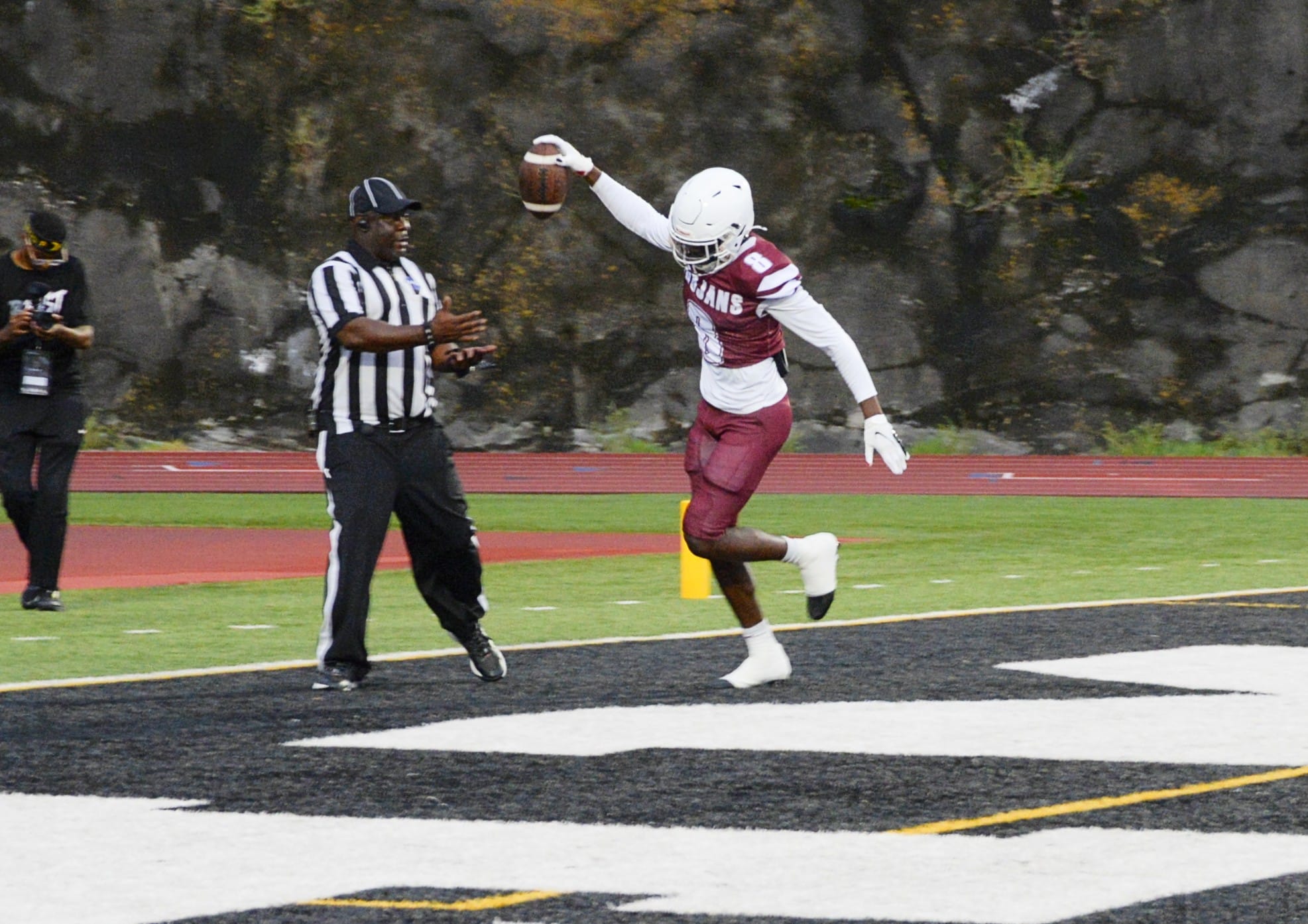Air Joyner: Dougherty's Micah Joyner throws five TDs; Trojans down Spencer 42-19