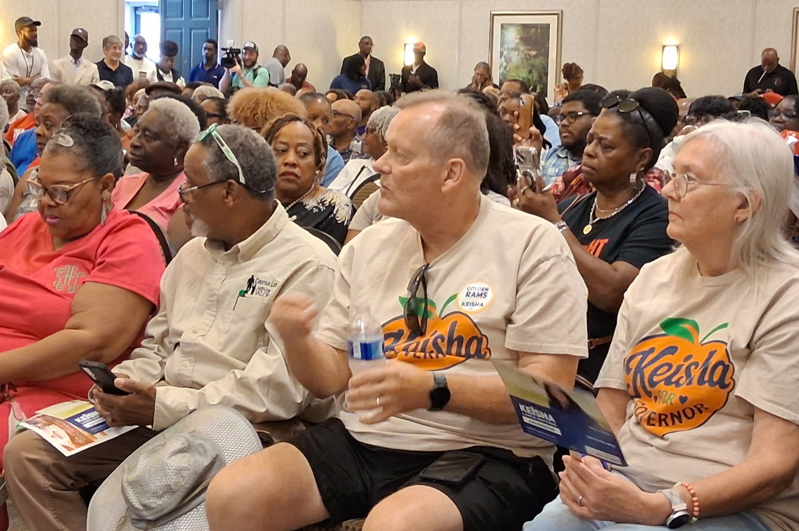 Keisha Lance Bottoms visits Albany during first week of early voting